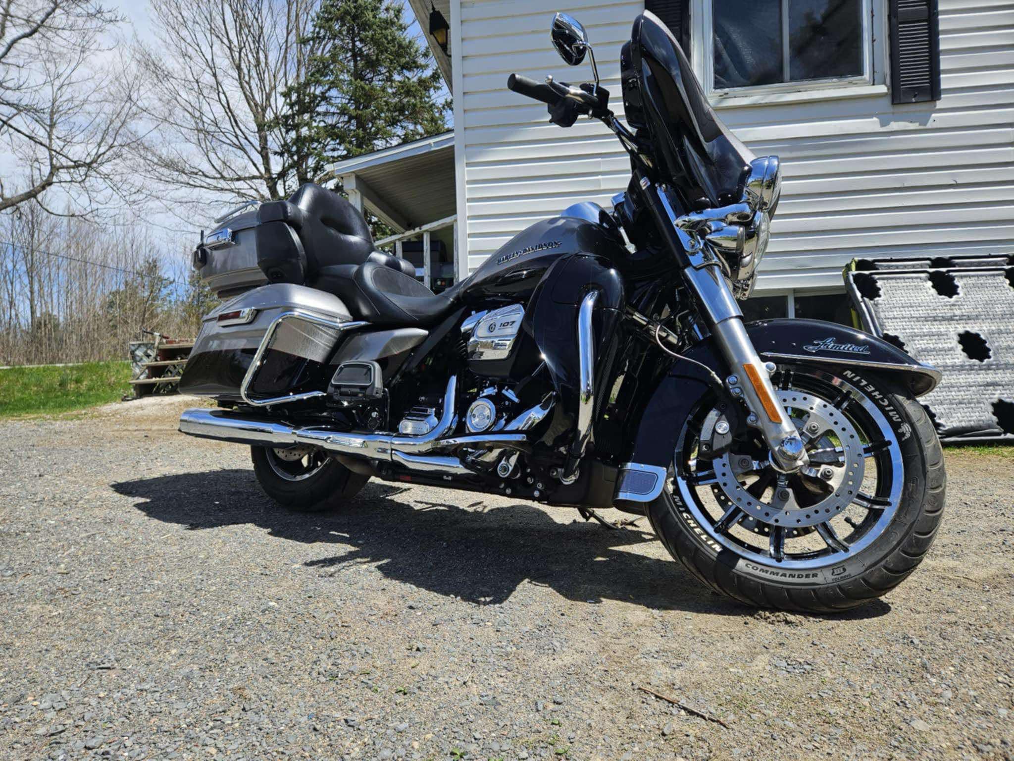 motorcycle repair shop